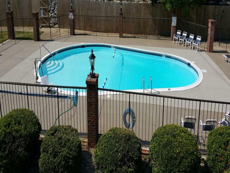 Americas Best Value Inn フェニックスシティ エクステリア 写真